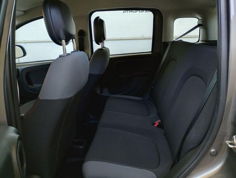 FIAT Panda 1.2 Lounge TUA DA 129,00 EURO AL MESE