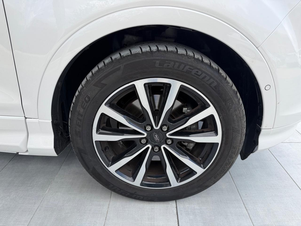 Ford Kuga 1.5 TDCI 120 CV S&S 2WD Powershift ST-Line