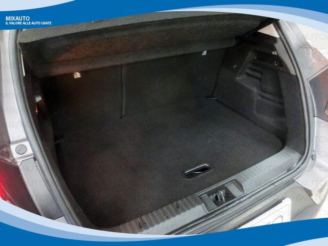 RENAULT Captur 1.6 eTech Hybrid 145cv Intens AUT EU6