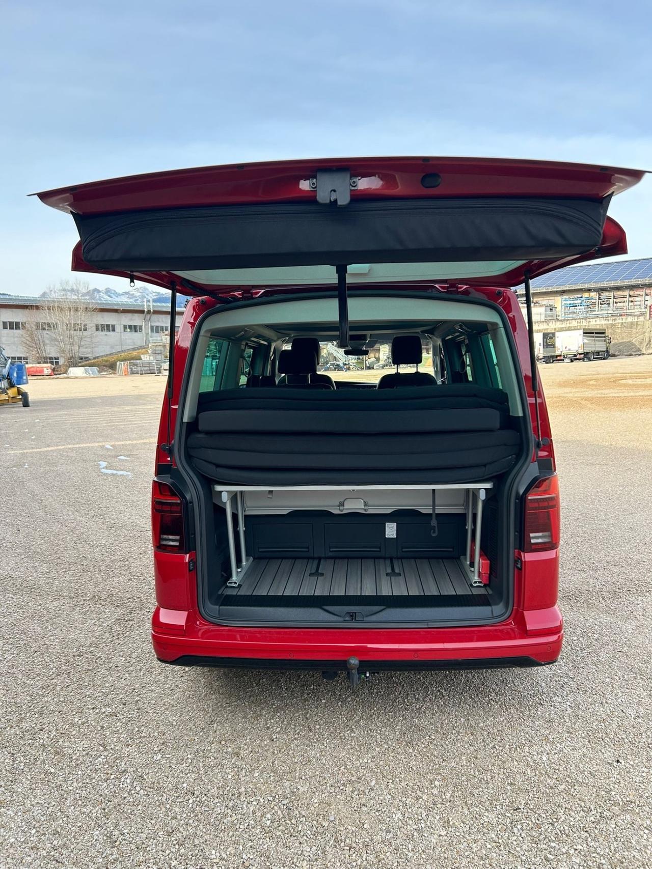 Volkswagen California 2.0 TDI 204CV DSG 4Motion Beach Tour Edition