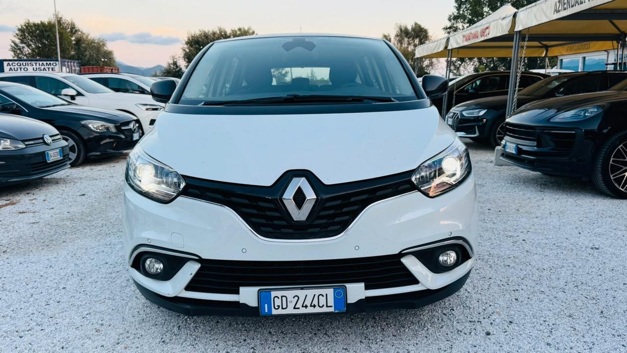 Renault Grand Scenic Blue dCi 120 CV EDC Initiale Paris