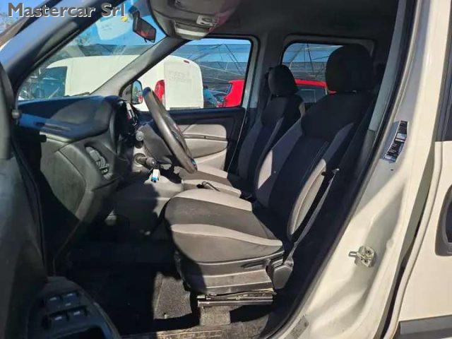 FIAT Doblo DOBLÒ COMBI 5 POSTI 1.6 MJT 105CV SX - FY266KH