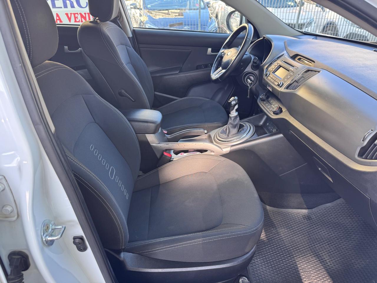 Kia Sportage 1.7 CRDI 2WD neopaten garanzia 12 mesi