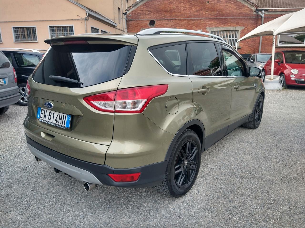 Ford Kuga 2.0 TDCI 163 CV 4WD Powershift Titanium