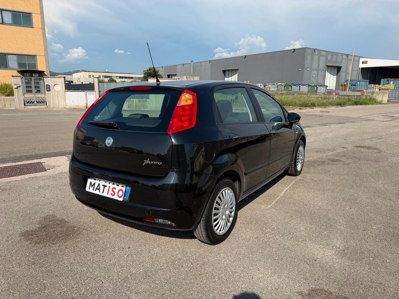 Fiat Grande Punto 132000 KM