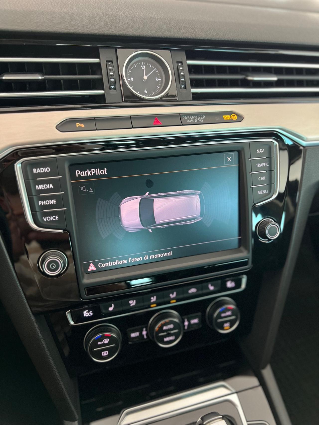 Volkswagen Passat 2.0 TDI DSG Higline BMT 150 cv
