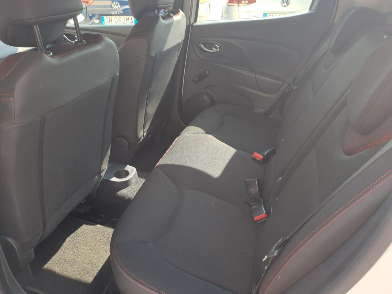 Renault Clio 1.2 75CV 5p OK NEOPATENTATI