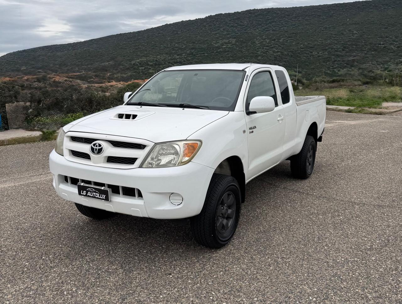 Toyota Hilux 2.5 D-4D 4WD 2p. Extra Cab DLX