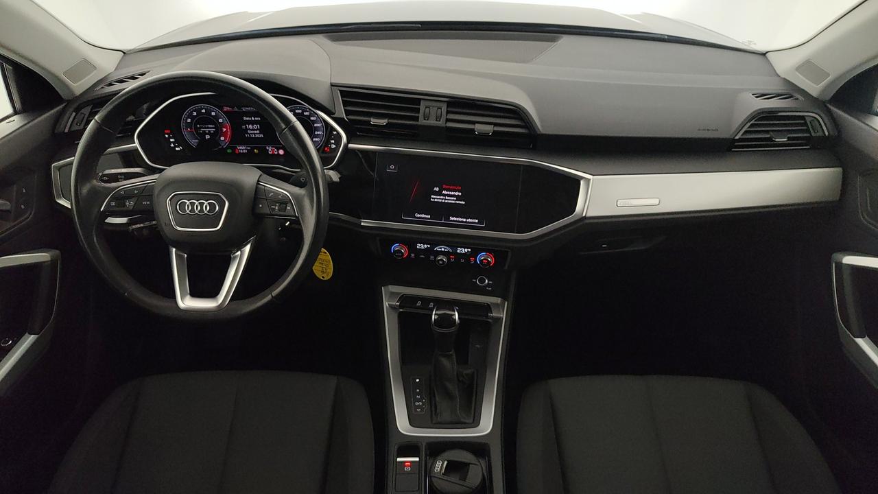 AUDI Q3 II 2018 - Q3 35 1.5 tfsi Business s-tronic