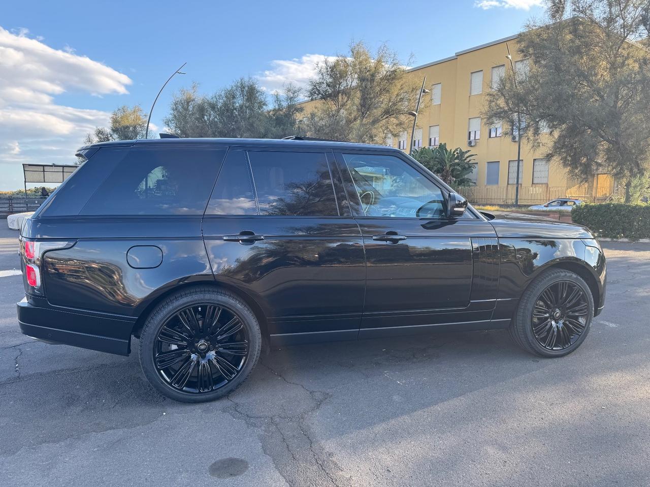 Land Rover Range 3.0 TDV6 Autobiography