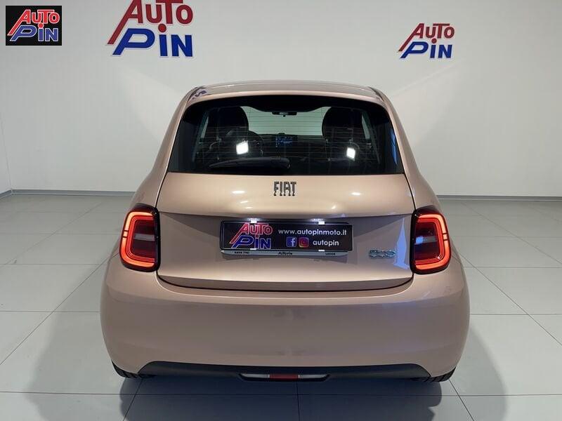FIAT 500 Icon Berlina