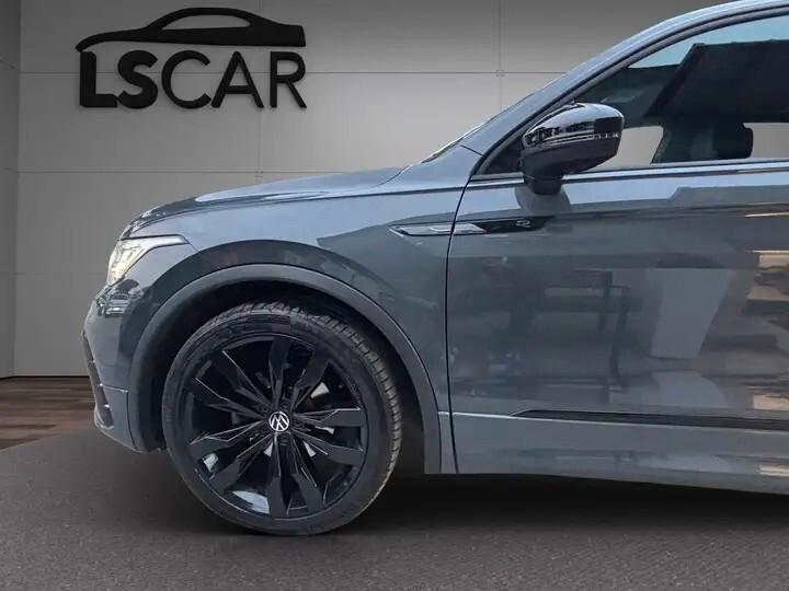 Volkswagen Tiguan 2.0 tdi R-Line dsg~Unipro~Promo~Finanziamento