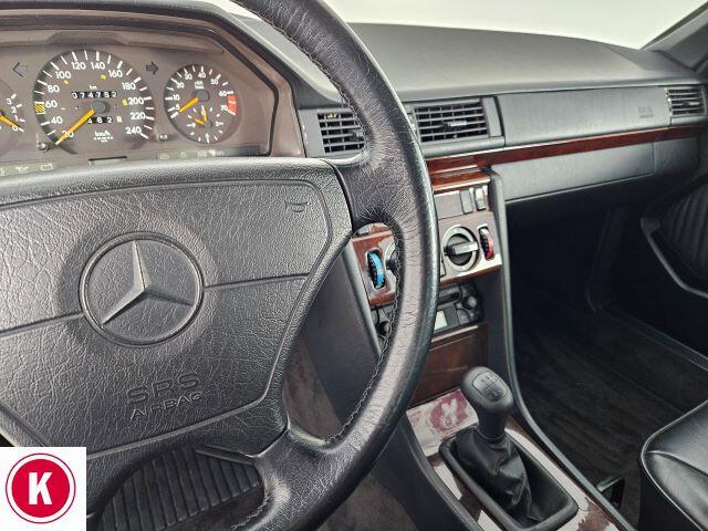 Mercedes-benz E 200 cabrio ***ASI***