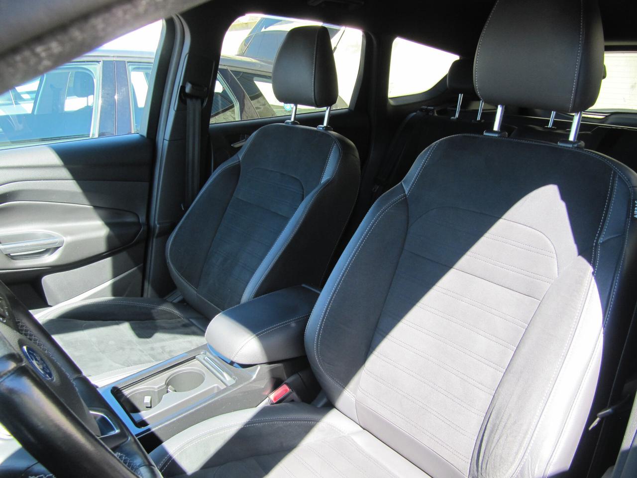 Ford Kuga 1.5 TDCI 120 CV S&S 2WD ST-Line