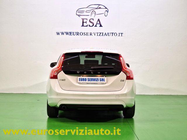 VOLVO V60 D2 1.6 Powershift Kinetic N1