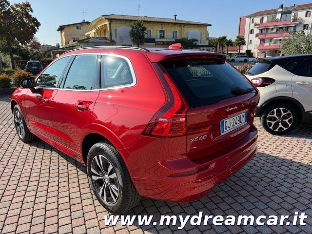 VOLVO XC60 B4 (d) automatico Core