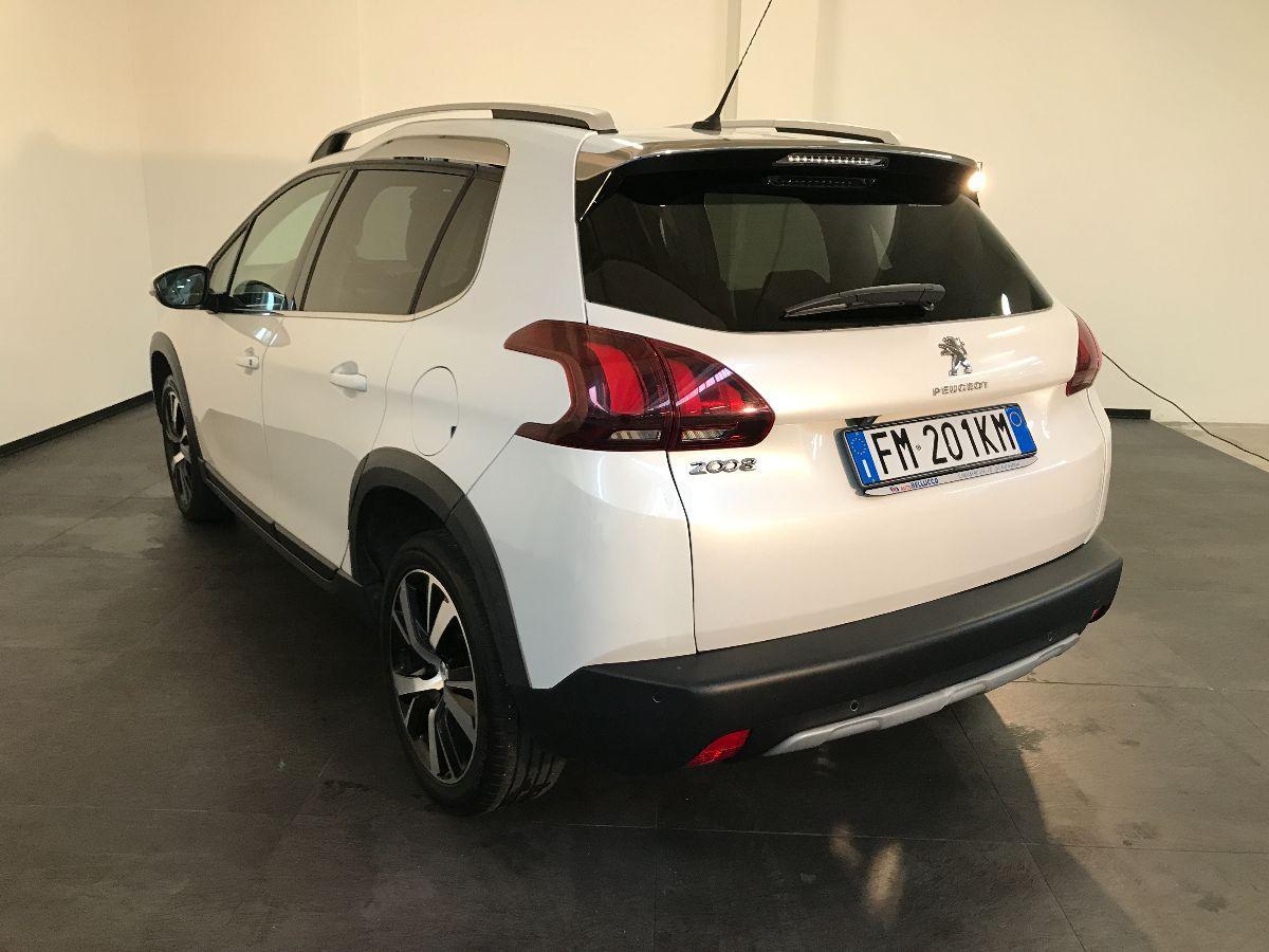 PEUGEOT 2008 1.6 BlueHDi 100 CV Allure