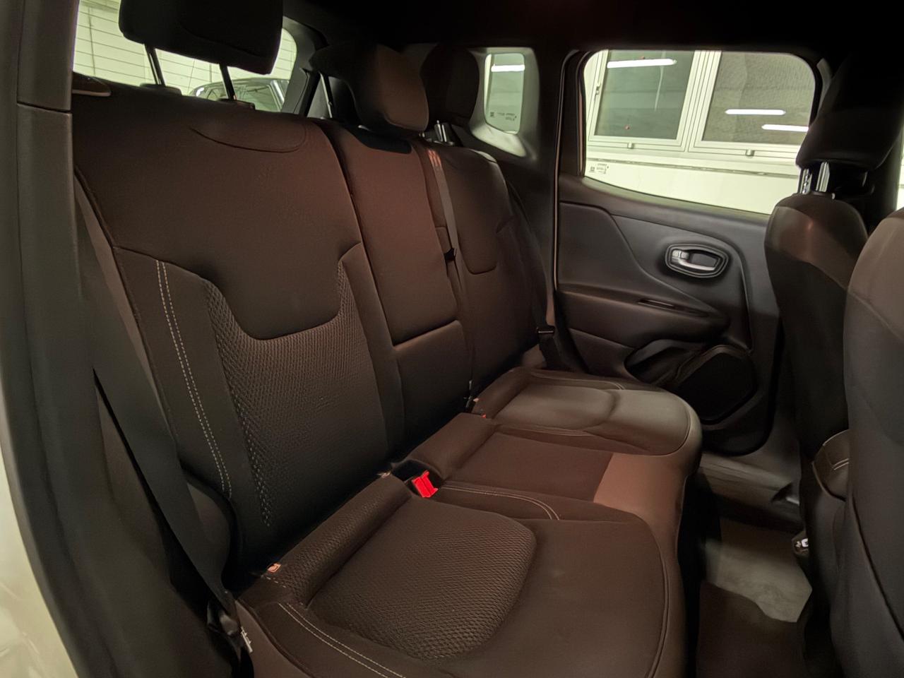 Jeep Renegade 1.6 Mjt DDCT 120 CV Sport
