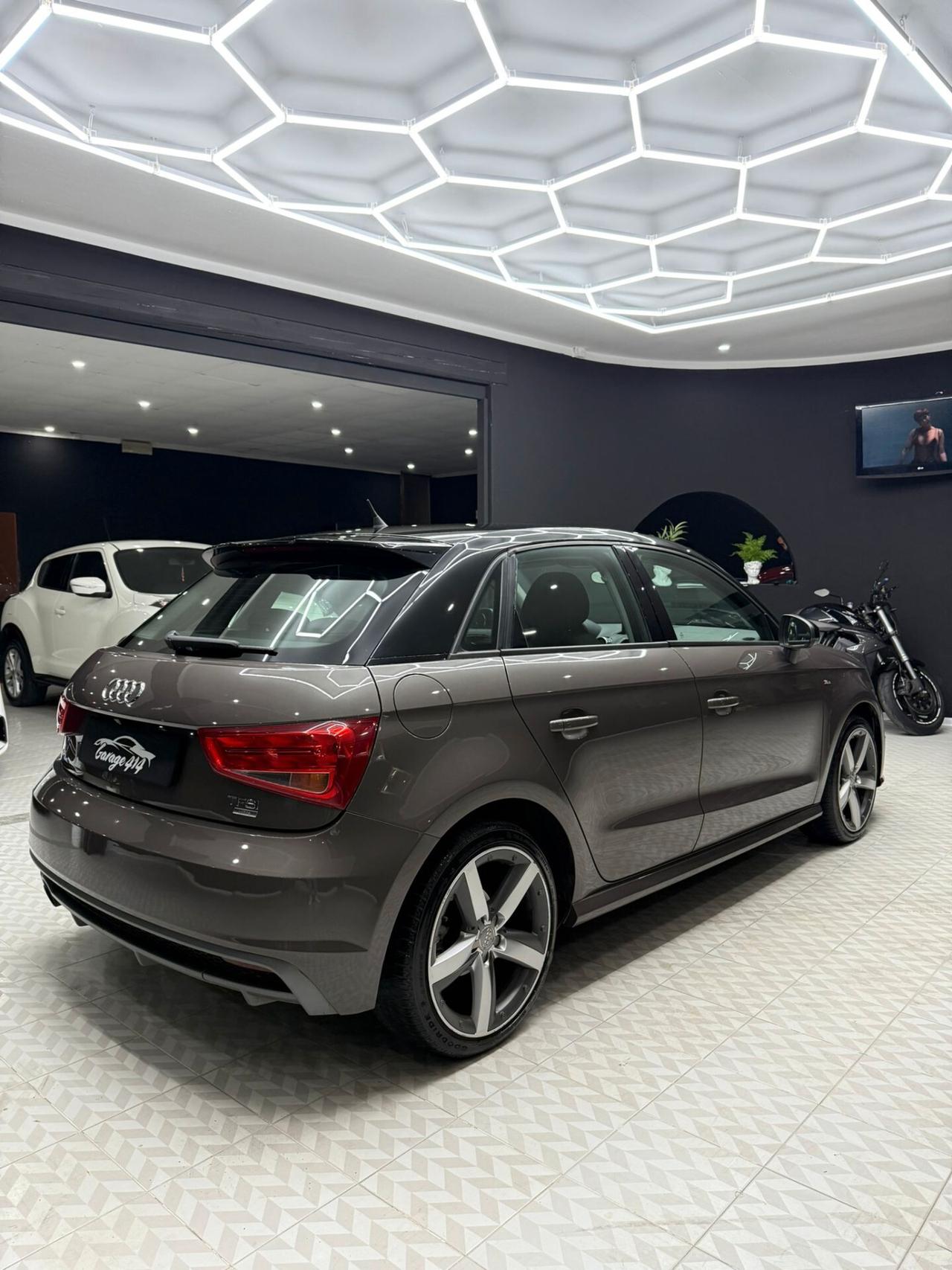 Audi A1 1.0 TFSI ultra Admired
