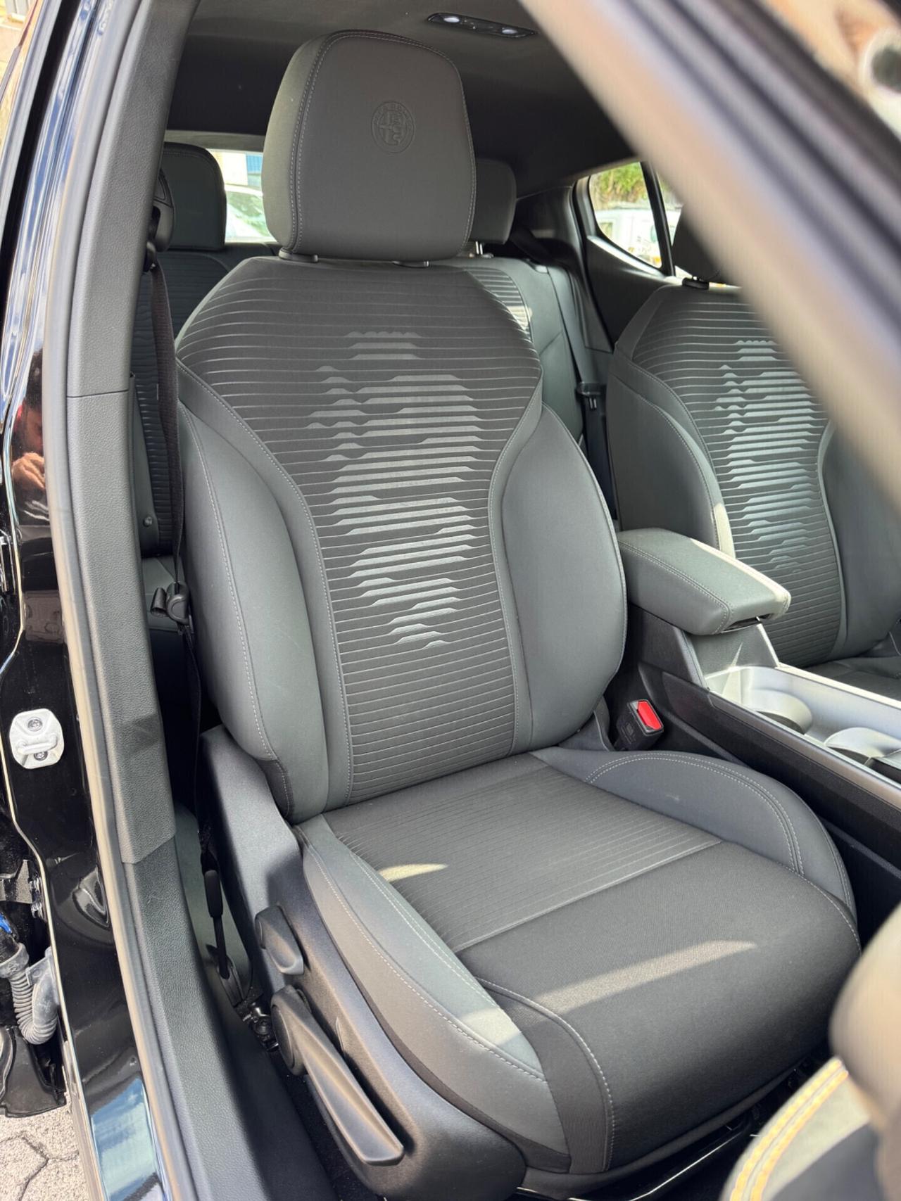 Alfa Romeo Tonale 1.6 diesel 130 CV TCT6 Sprint PROMO