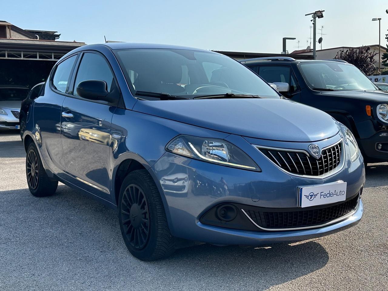 Lancia Ypsilon 1.0 S&S Hybrid Ecochic Gold 2021