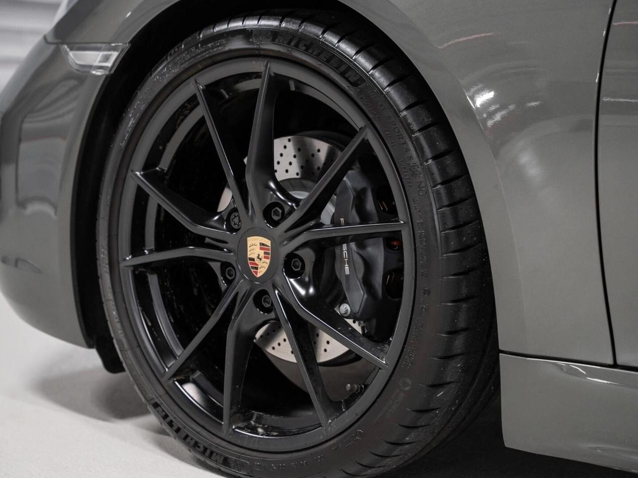 Porsche Cayman Navi Bose Tempostat Sportsize+