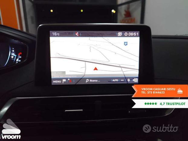PEUGEOT 3008 2 serie 3008 BlueHDi 130 S&S Cros...
