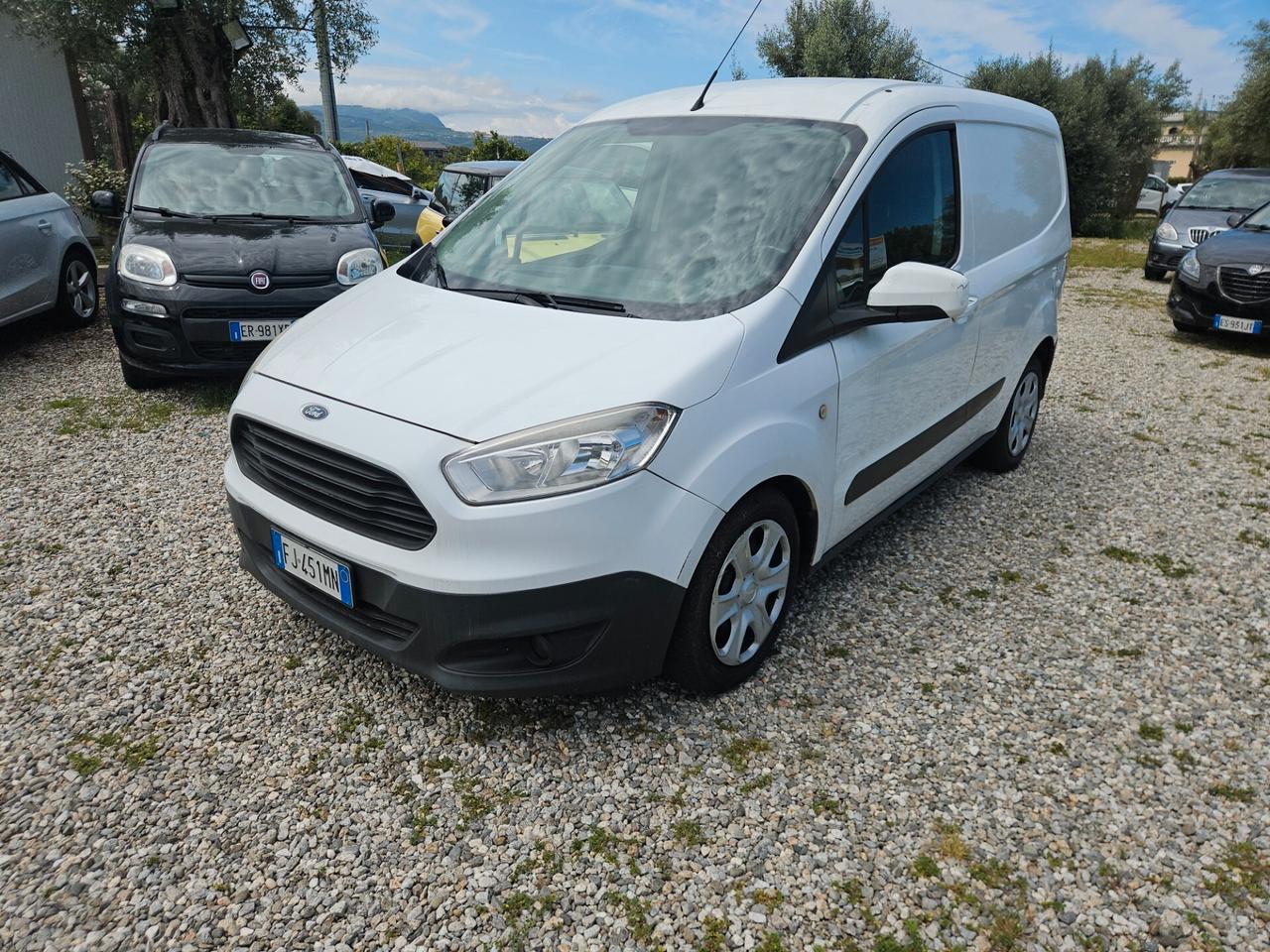 Ford Transit Courier 1.5 TDCi 75CV Van Trend