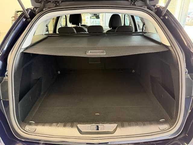 Peugeot 308 BlueHDi 130 S&S SW Allure