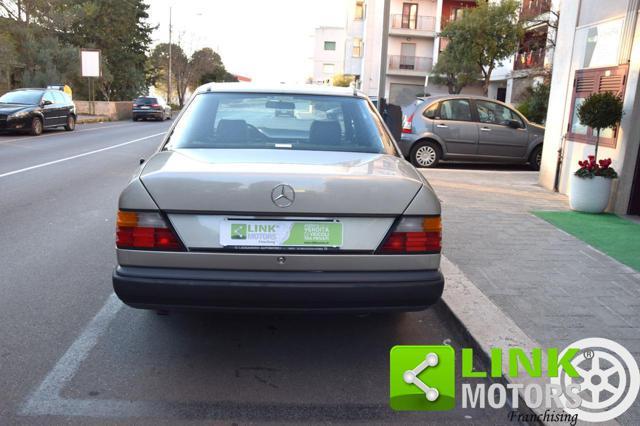 MERCEDES-BENZ 200 E