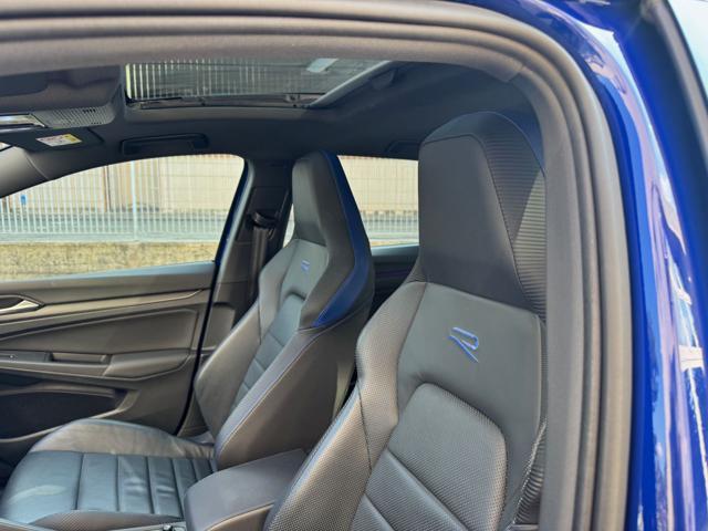 VOLKSWAGEN Golf 2.0 TSI R DSG 4Motion 320CV