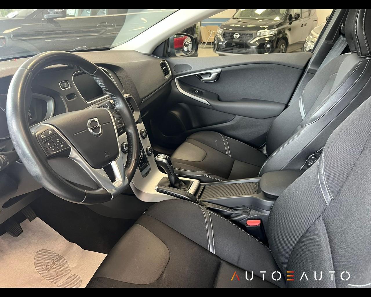 VOLVO V40 II - V40 1.5 t2 Business geartronic