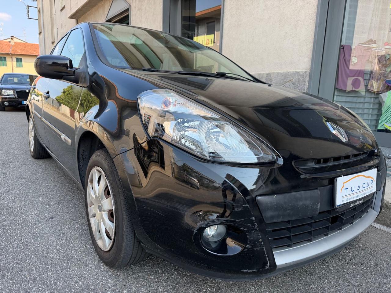 Renault Clio 1.2 16 V Dynamique #11919
