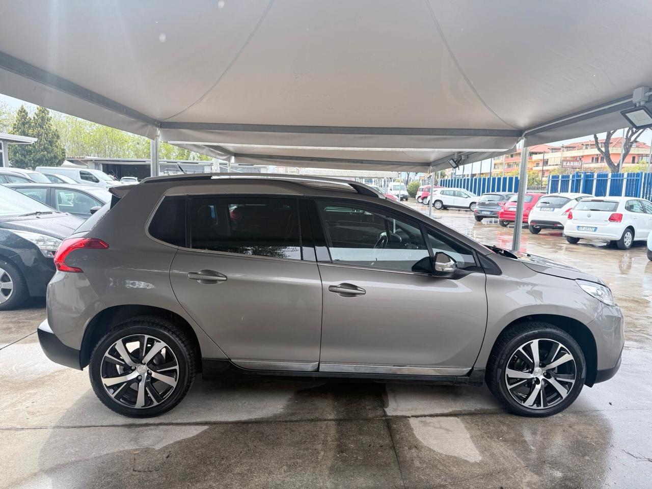 Peugeot 2008 BlueHDi 100 Black Matt