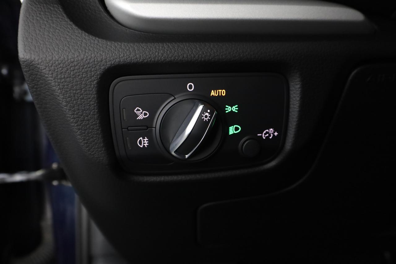 AUDI A3 3ª serie A3 SPB 30 TDI S tronic Business