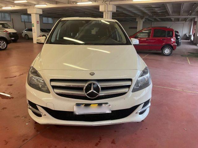 MERCEDES-BENZ B 200 Sport AUTOMATIC