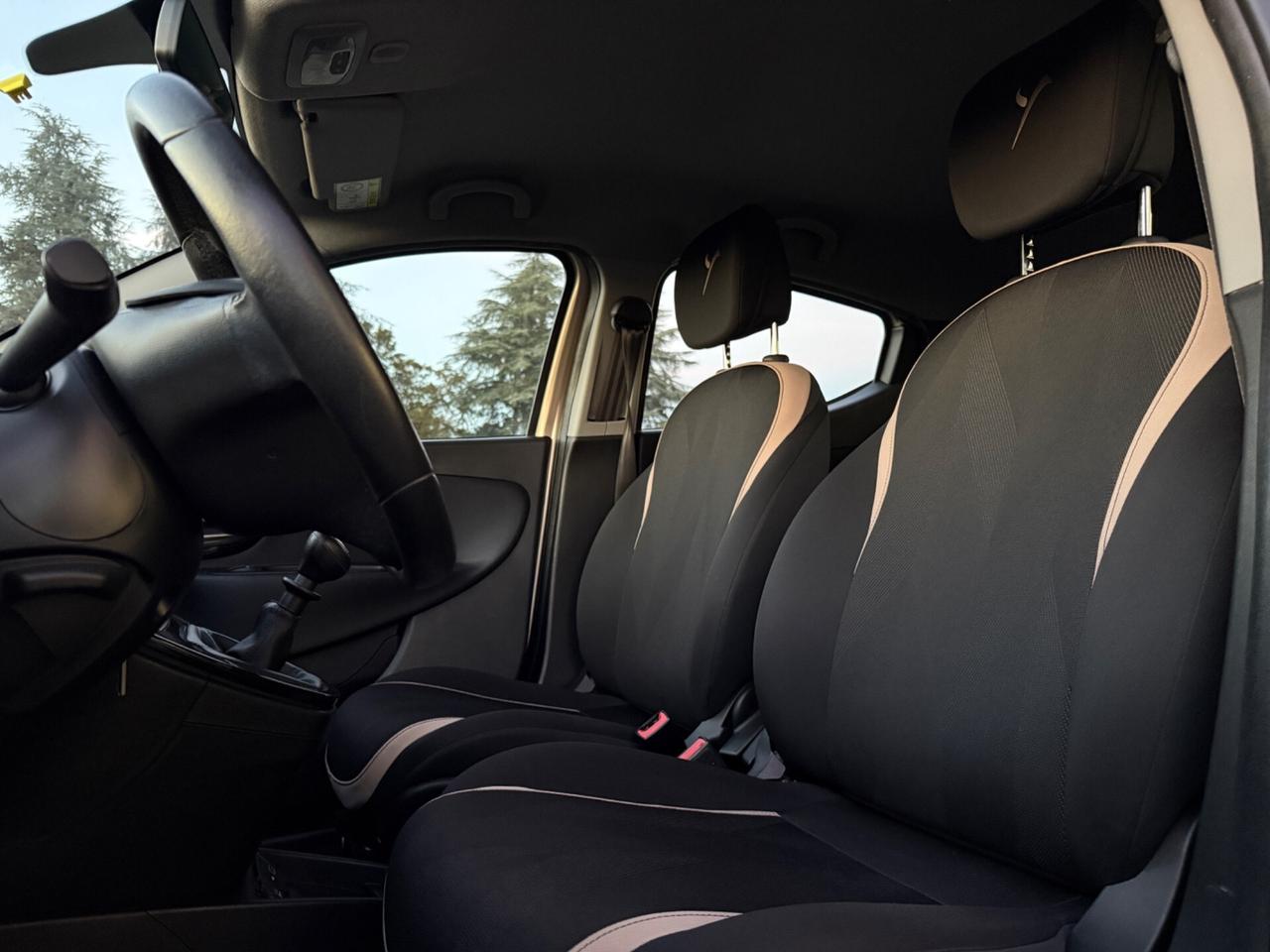 Lancia Ypsilon 1.2 - 5 PORTE|UNIPRO|