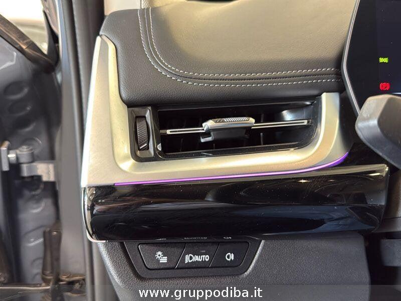 BMW X1 U11 sdrive20i mhev 48V X-Line auto