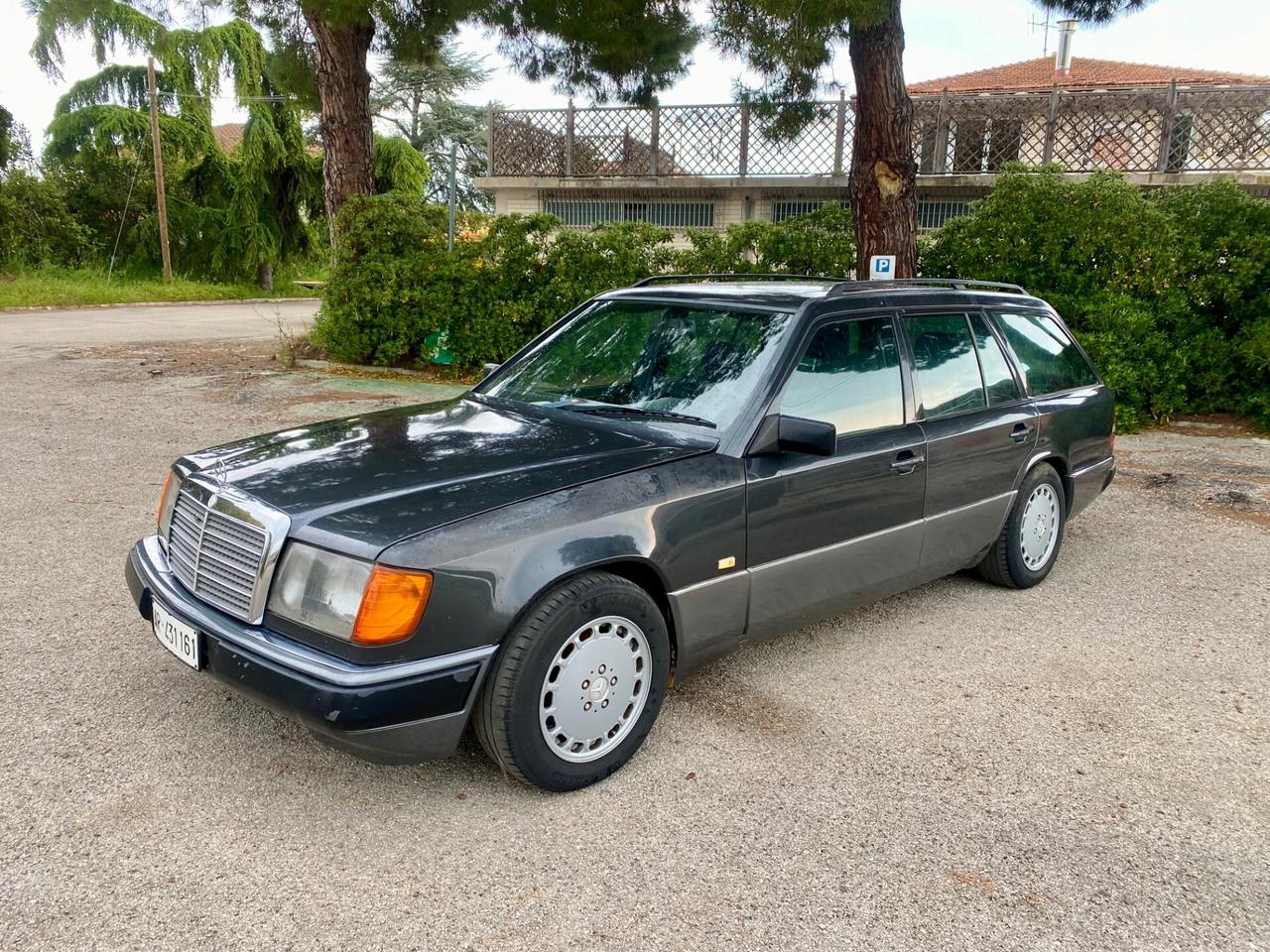 Mercedes-benz E 200 MERCEDES E 200 W124 TE