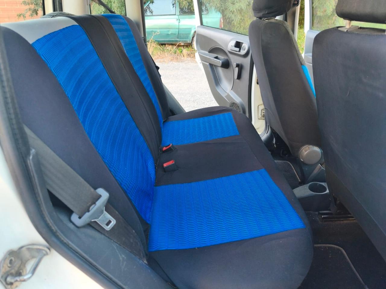 Fiat Panda 2011---1.4 Benzina Metano Neopatentati