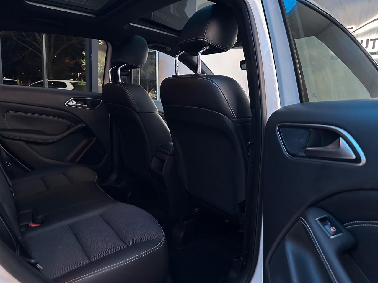 Mercedes-benz B 200 d Automatic Premium