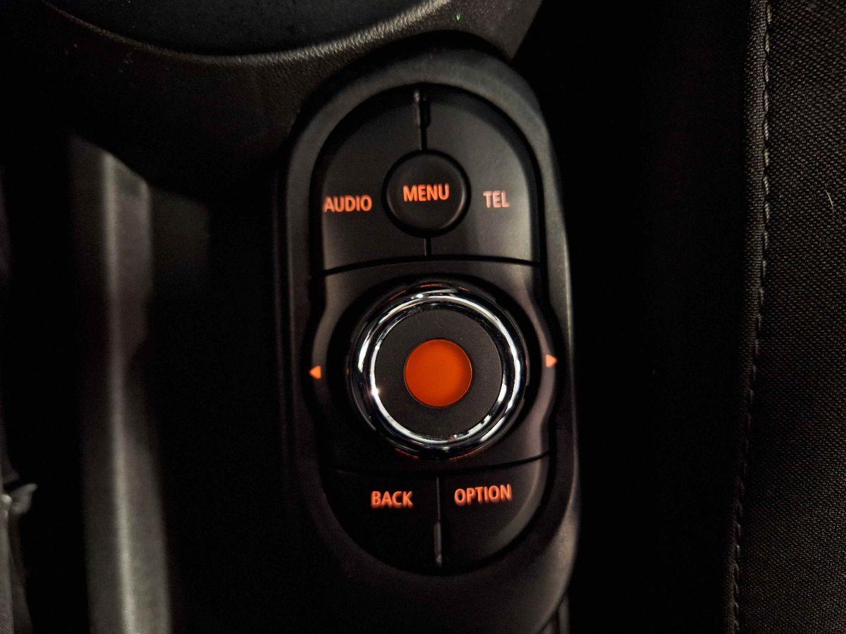 Mini Cooper SD aut. Hype - SEVEN - XENO - PELLE - VETRI SC - SEDILI RISCALD