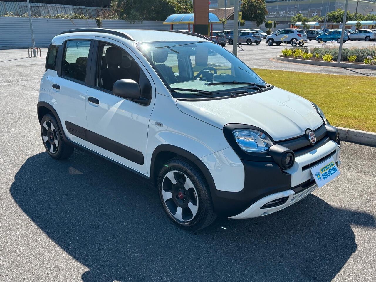 Fiat Panda 1.0 City Cross HYBRID