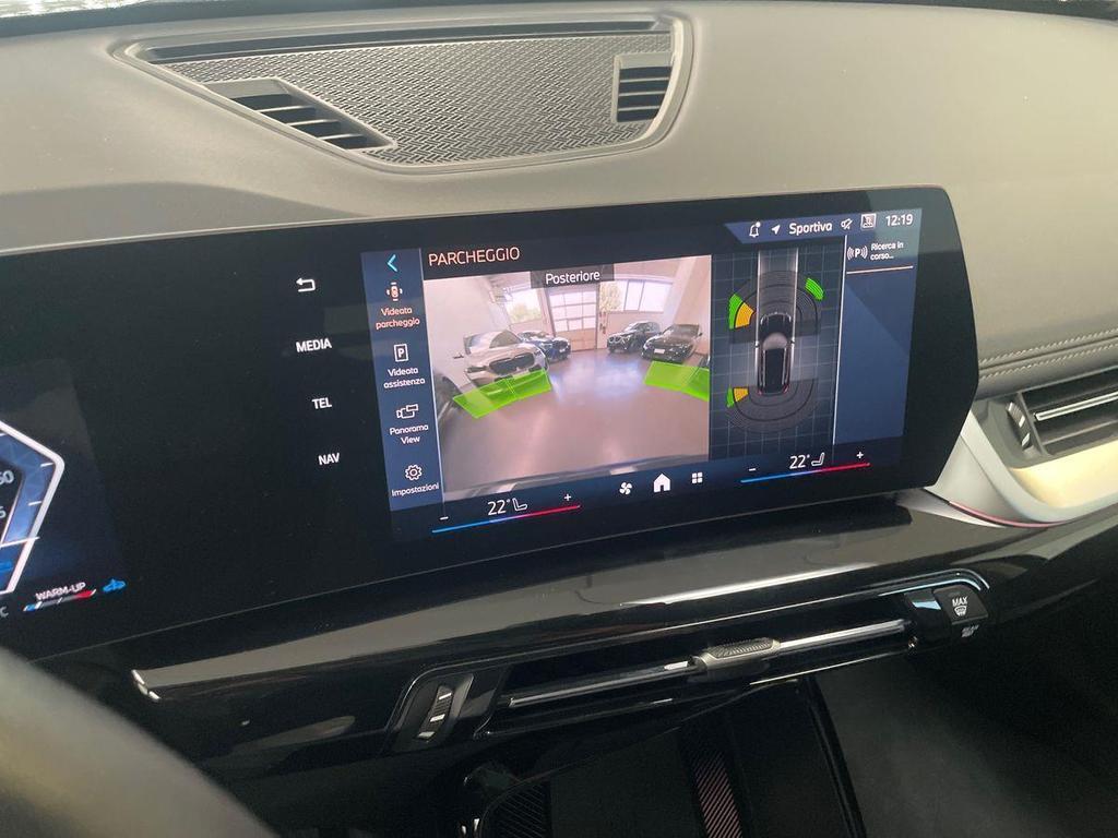 BMW X1 18 d X-Line sDrive DCT