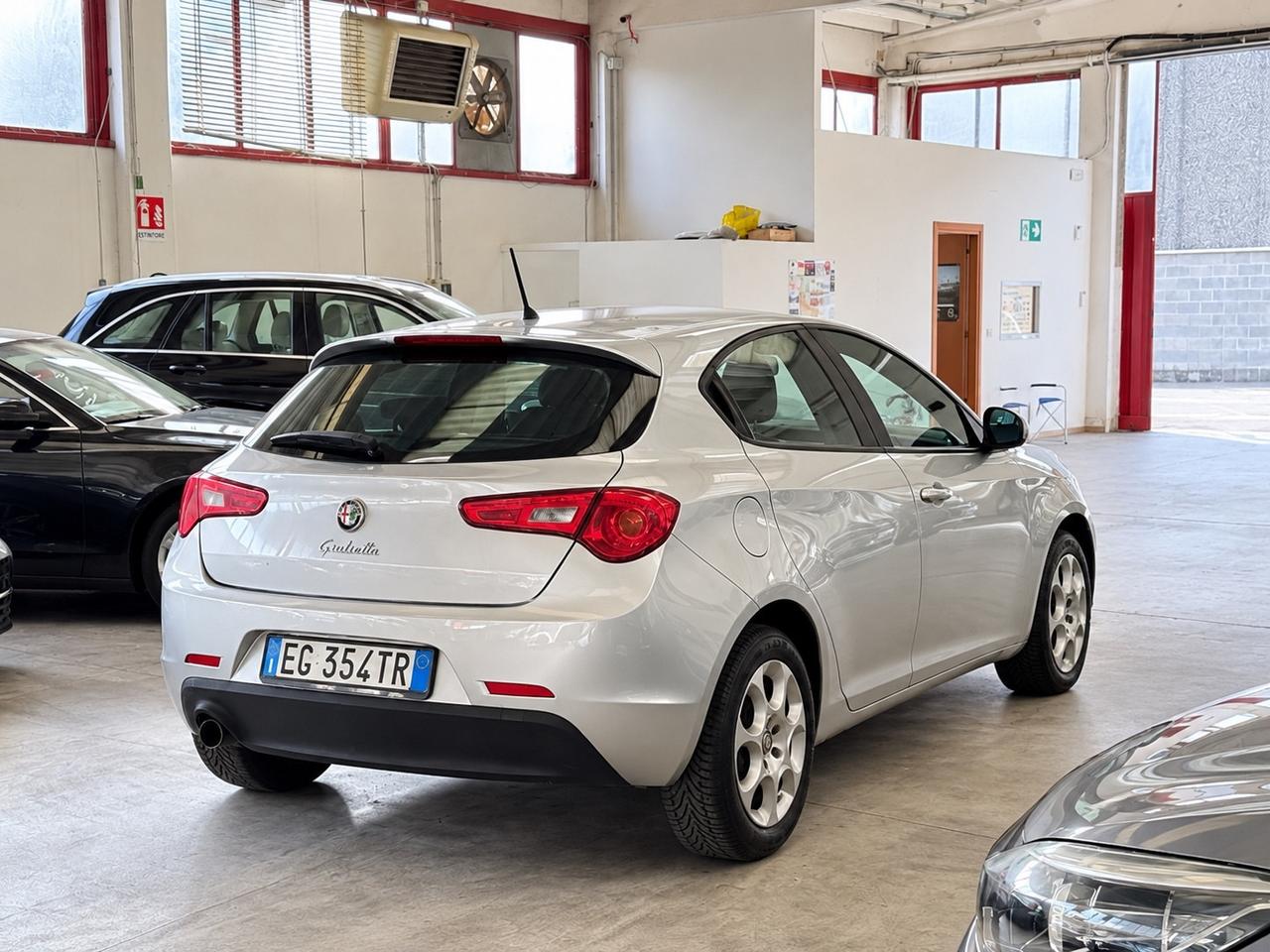 Alfa Romeo Giulietta 1.6 JTDm-2 105 CV Exclusive