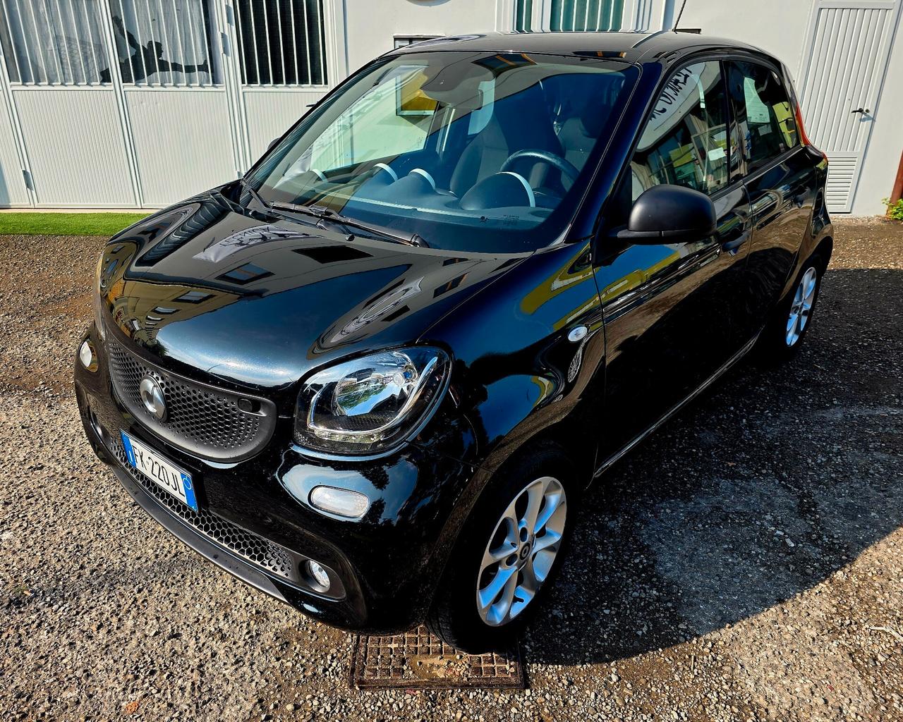 Smart ForFour 70 1.0 clima stereo cerchi finanziamenti