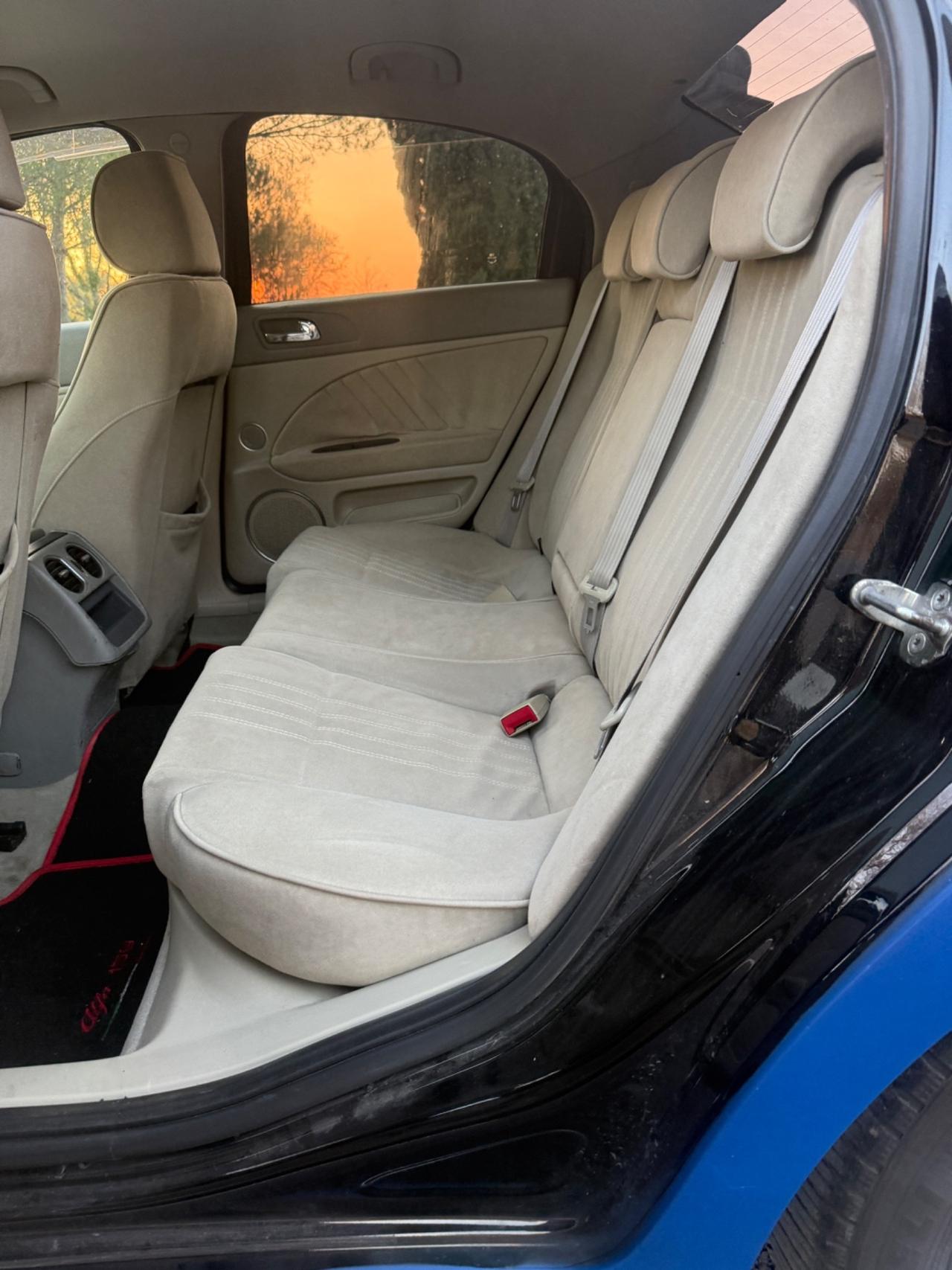 Alfa Romeo 159 1.9 JTDm