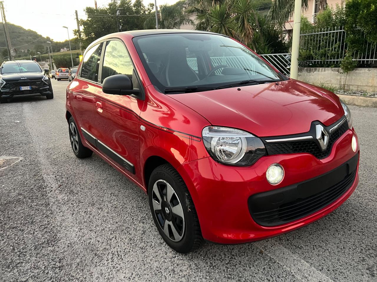 Renault Twingo SCe EDC limited
