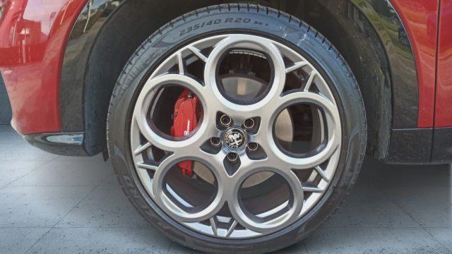 ALFA ROMEO Tonale 1.3 280 CV PHEV AT6 Q4 Speciale