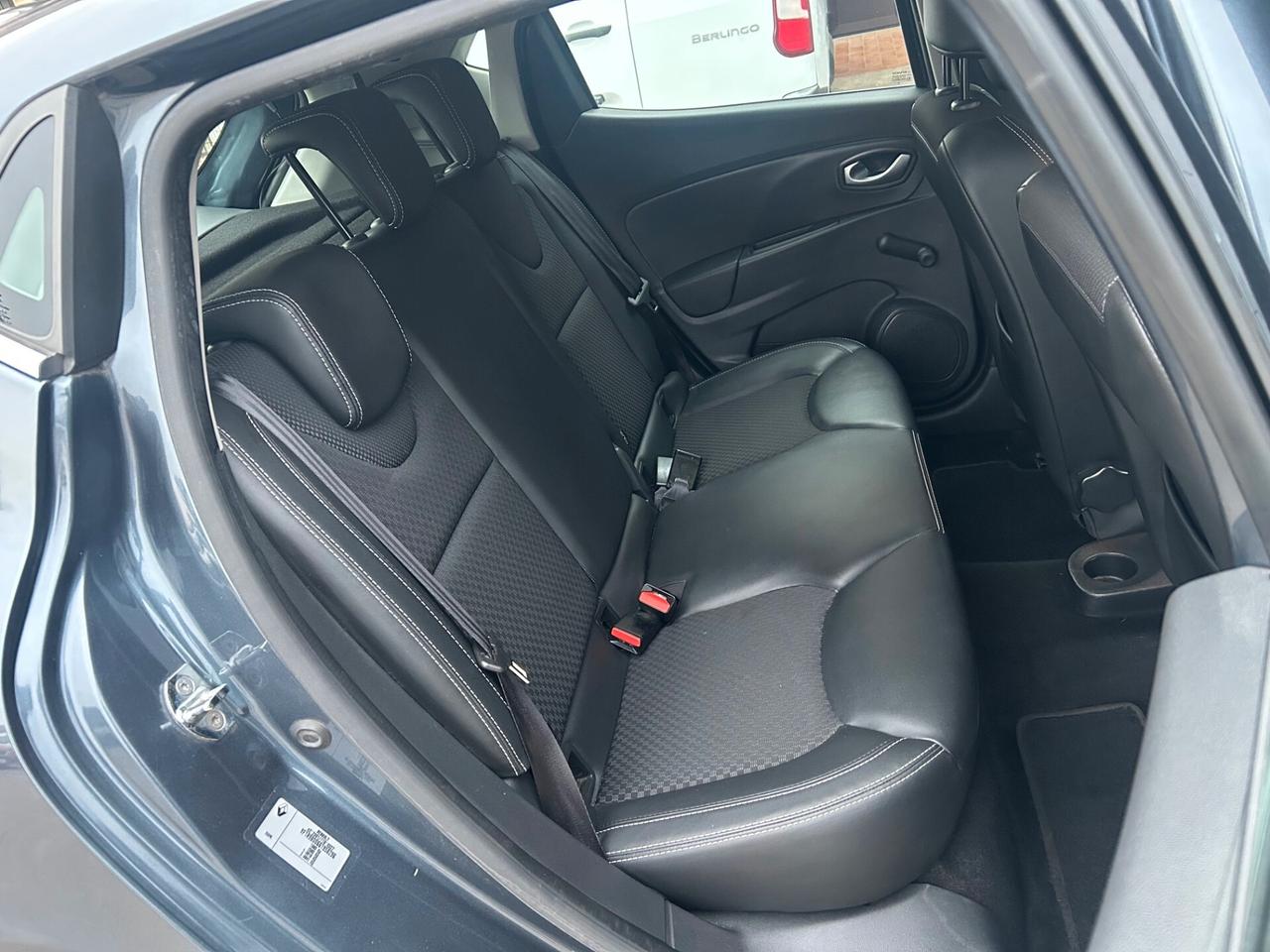 Renault Clio dCi 8V 75 CV 5 porte Moschino Zen
